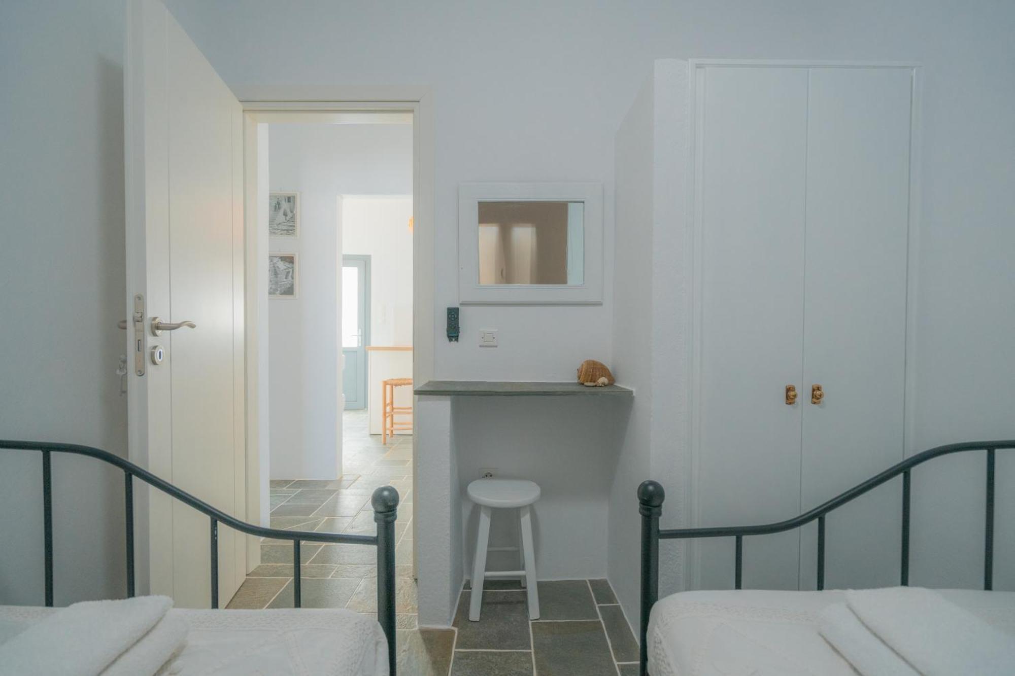 Akrogiali Pension Platis Gialos  ภายนอก รูปภาพ